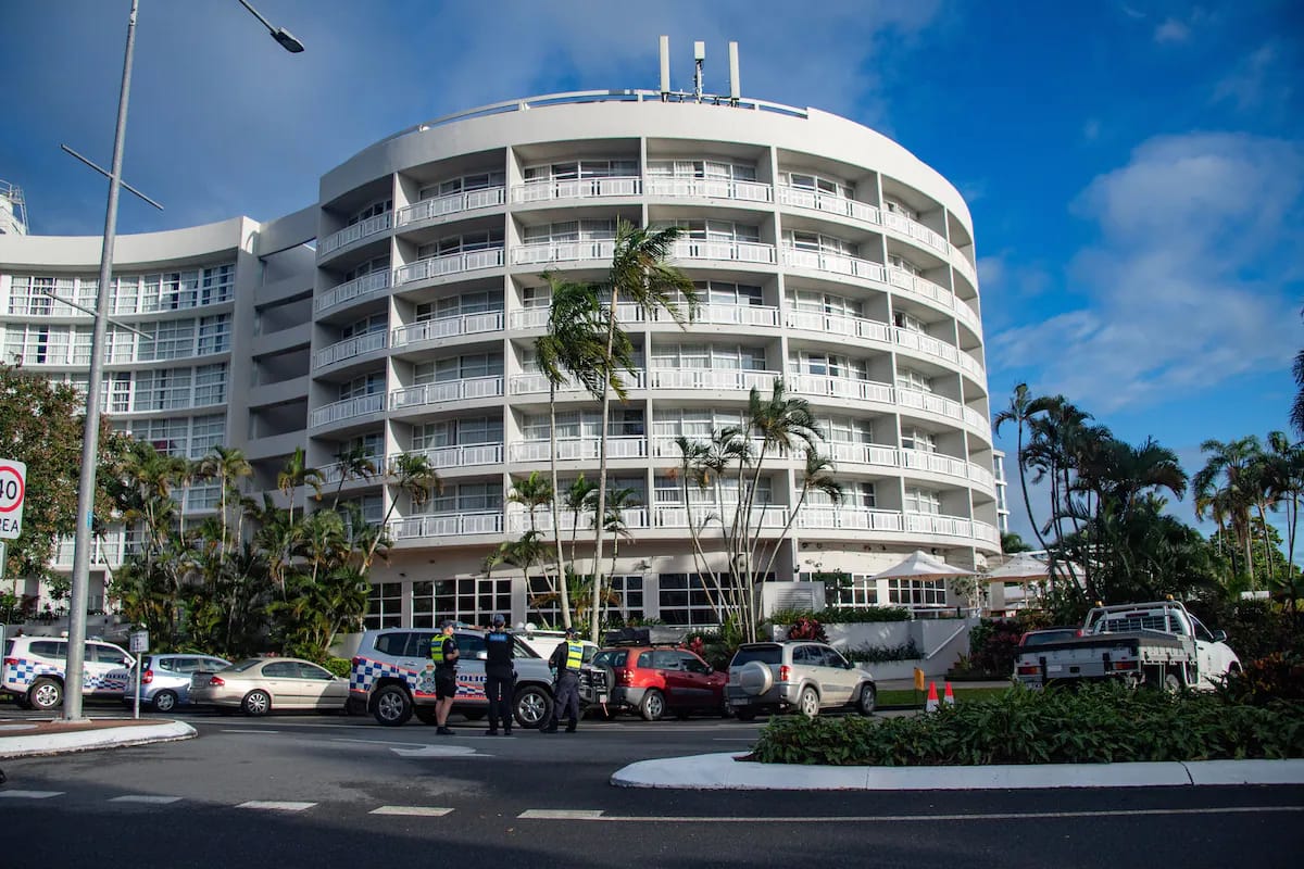 Helicopter Crashes into Hilton Hotel